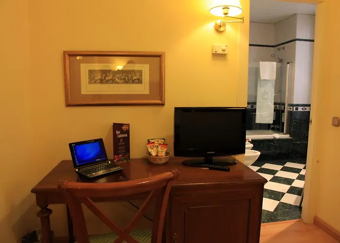 Hotel Cervantes